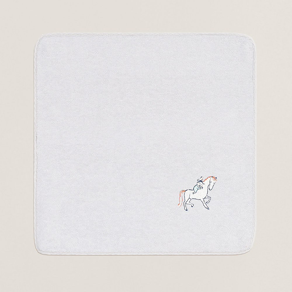 カレ 《カブリオル》 | Hermès - エルメス-公式サイト カレ 《カブリオル》 | Hermès - エルメス-公式サイト